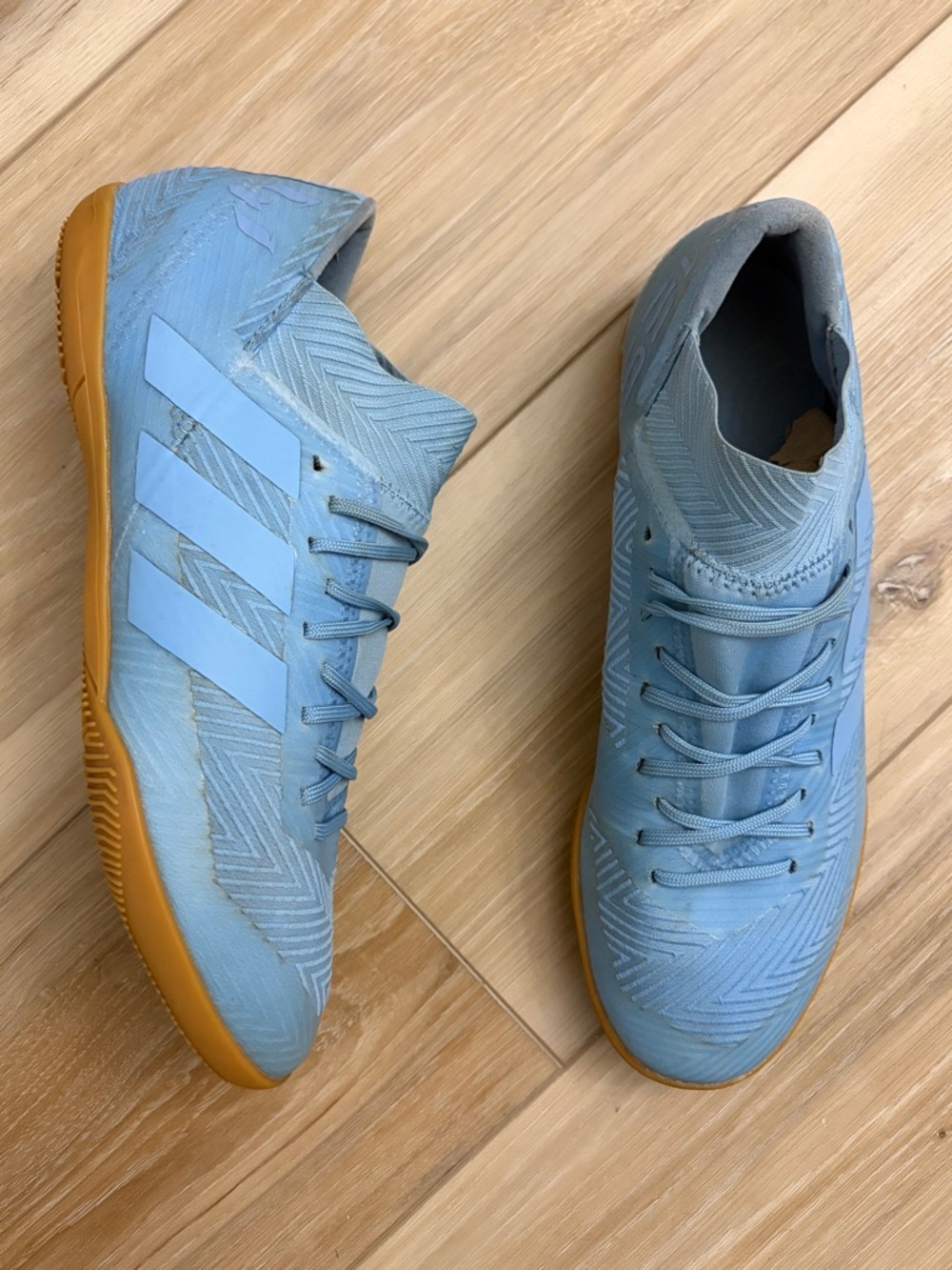 Adidas Messi Nemeziz 18.3 IN indoor soccer shoes